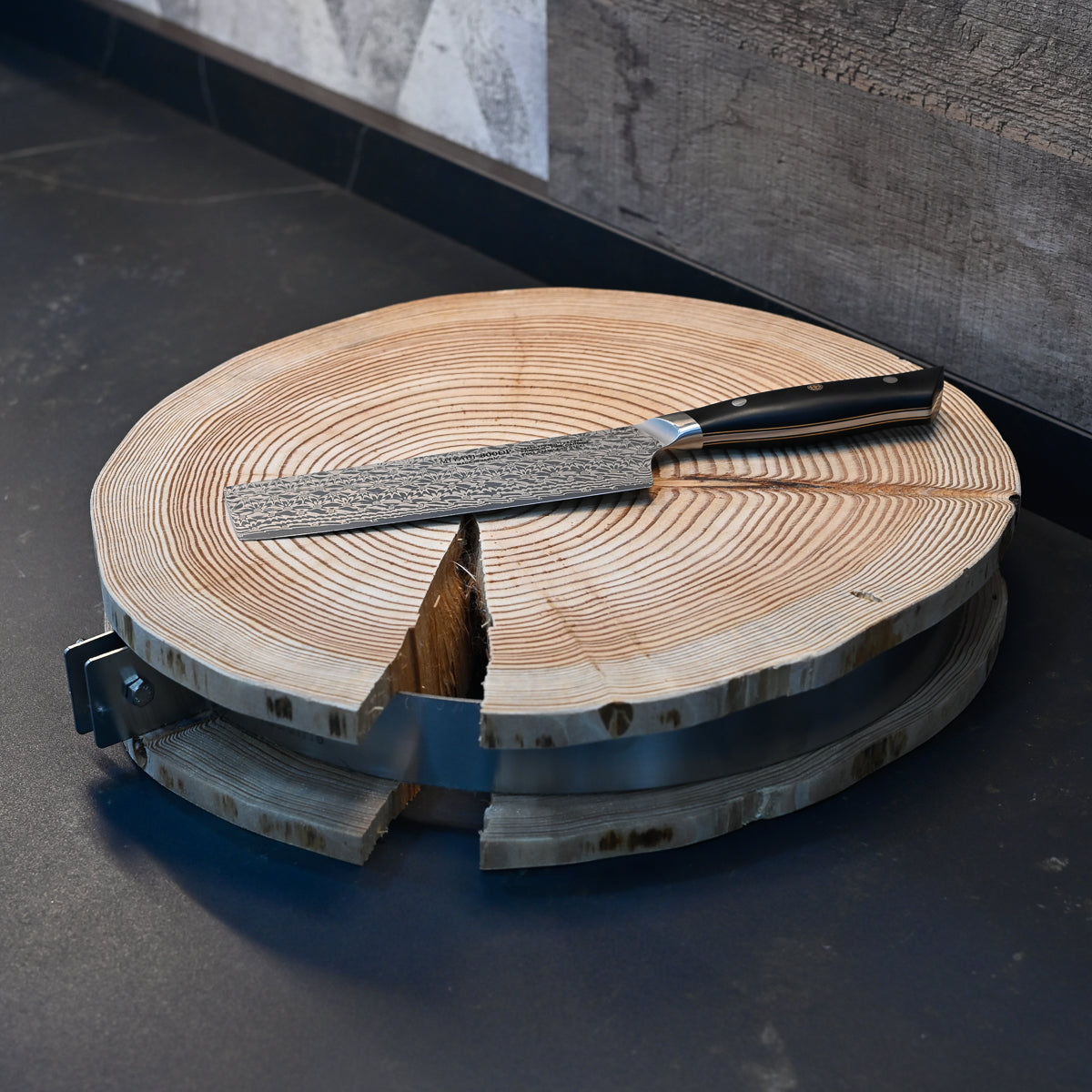 TAGLIERE IN LARICE E ACCIAIO