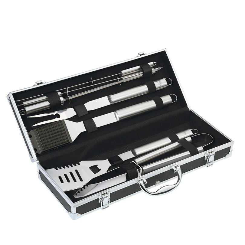 SET BARBECUE 8 PEZZI CON VALIGETTA