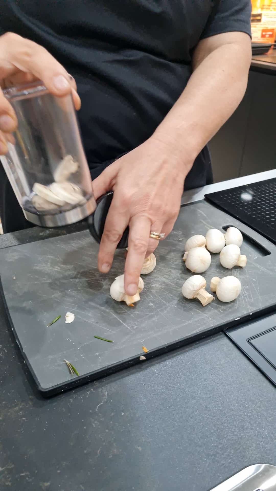 AFFETTA VERDURE/FRUTTA RAPIDO